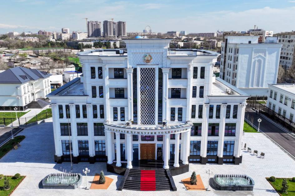 Тошкентда Тожикистон элчихонасининг янги биноси очилди